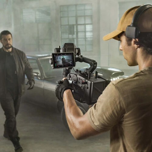 DJI Ronin 4D 4-Axis Cinema Camera 8K Combo DJI Ronin 4D 4-Axis Cinema Camera 8K Combo -Djinyc Shop CP.RN .00000177.01 6